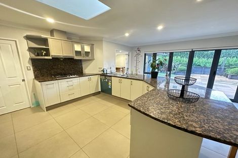 Photo of property in 14 Annalong Road, Dannemora, Auckland, 2016