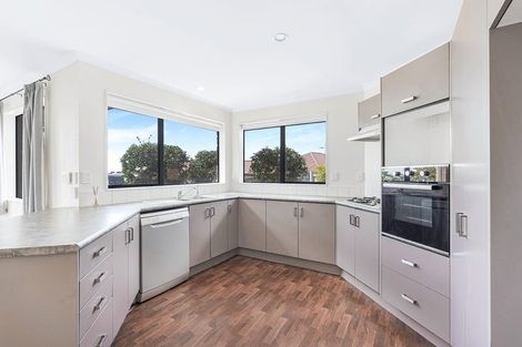 Photo of property in 18 Everton Place, Grandview Heights, Hamilton, 3200