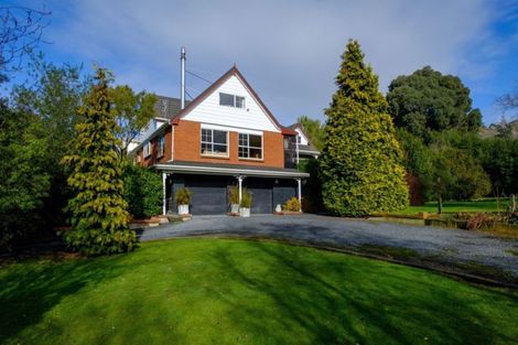 Photo of property in 2 Ettrick Street, Glenross, Dunedin, 9011