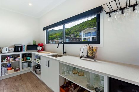 Photo of property in 6 Wilson Way, Waikanae, 5036