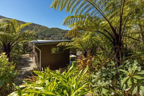 Photo of property in 6 Hakahaka Road, Port Underwood, Picton, 7281