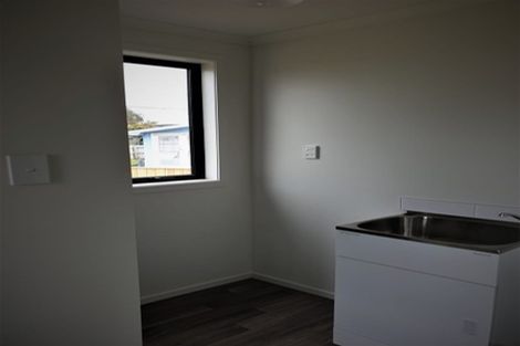 Photo of property in 3 Waitai Street, Castlecliff, Whanganui, 4501