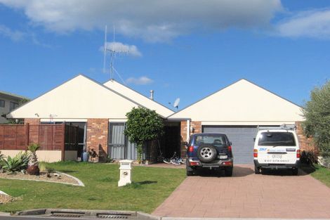 Photo of property in 57 Ocean Crest, Papamoa Beach, Papamoa, 3118