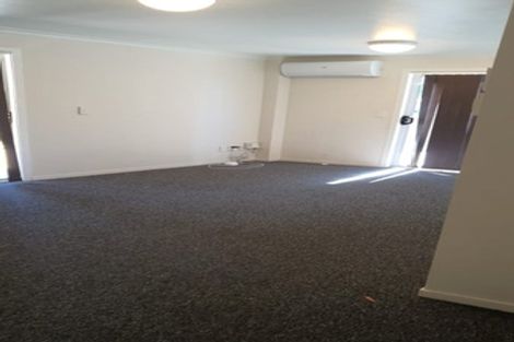 Photo of property in 26 Burbank Avenue, Manurewa, Auckland, 2102