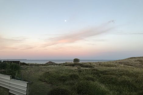 Photo of property in 6a Marjorie Lane, Papamoa Beach, Papamoa, 3118