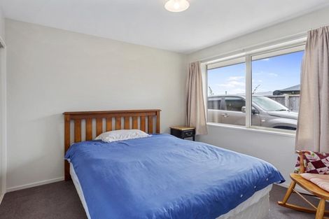 Photo of property in 144e High Street, Oxford, 7430