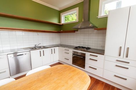 Photo of property in 29 Mortimer Terrace, Aro Valley, Wellington, 6021