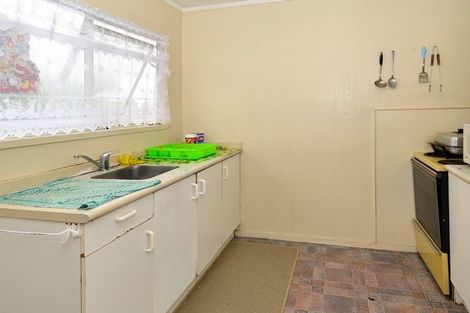Photo of property in 1/136 Shifnal Drive, Randwick Park, Auckland, 2105