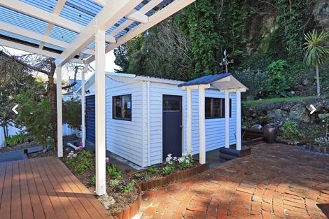 Photo of property in 10 Coote Road, Bluff Hill, Napier, 4110