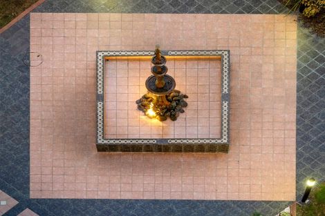 Photo of property in 4b/171 Hurstmere Road, Takapuna, Auckland, 0622