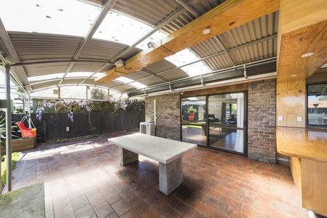 Photo of property in 98 Gillespies Line, Cloverlea, Palmerston North, 4412