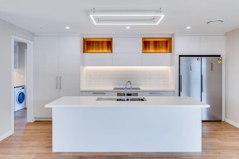 Photo of property in 4 Willowbrook Place, Titirangi, Auckland, 0604