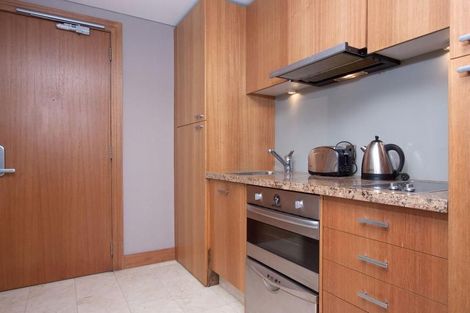 Photo of property in The Metropolis Apartments, 2410/1 Courthouse Lane, Auckland Central, Auckland, 1010
