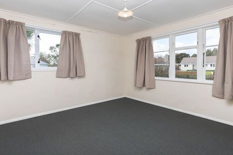 Photo of property in 14 Colvin Street, Westport, 7825
