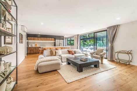 Photo of property in 16 Collings Drive, Lucas Heights, Albany, 0793
