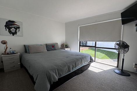 Photo of property in 4 Centreway Road, Orewa, 0931