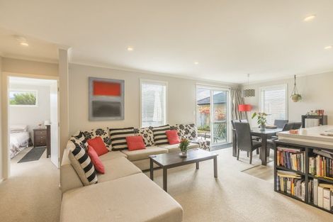 Photo of property in 23 Mahia Lane, Waikanae, 5036