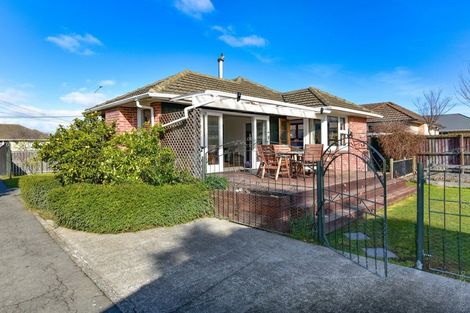 Photo of property in 90 Kendal Avenue, Burnside, Christchurch, 8053