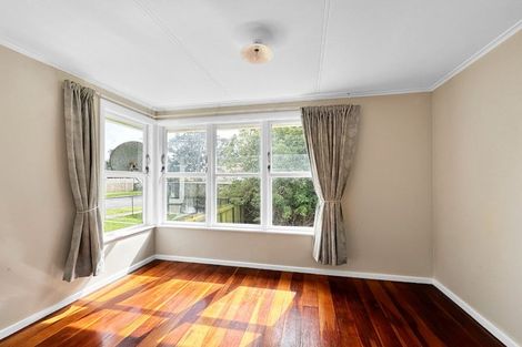 Photo of property in 19 Maire Street, Gonville, Whanganui, 4501