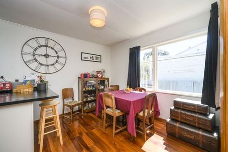 Photo of property in 18 Webb Street, Terrace End, Palmerston North, 4410