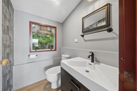 Photo of property in 105 Hornsey Road, Melrose, Wellington, 6023