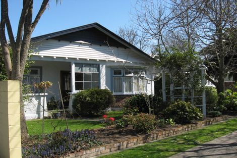 Photo of property in 48 Birdwood Road, Waterloo, Lower Hutt, 5011