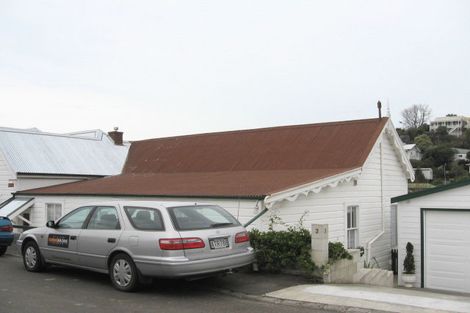 Photo of property in 3 Goldsmith Terrace, Hospital Hill, Napier, 4110