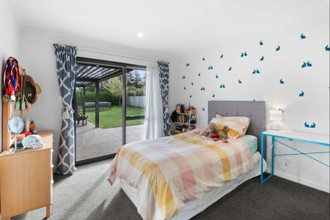 Photo of property in 1 Kingsdowne Drive, West Melton, 7618