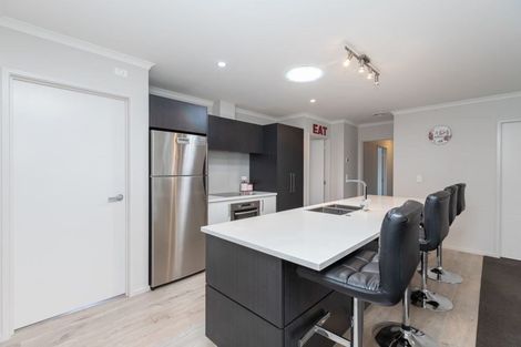 Photo of property in 5 Trauzer Place, Flagstaff, Hamilton, 3210