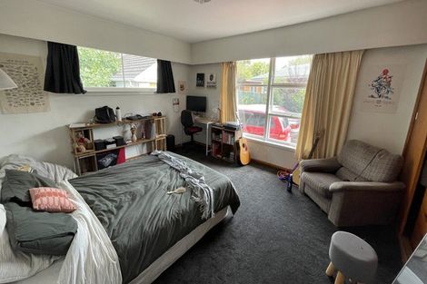 Photo of property in 27 Maidstone Road, Ilam, Christchurch, 8041