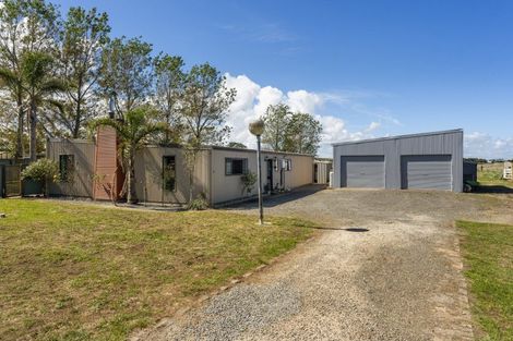 Photo of property in 36 Waitai Street, Castlecliff, Whanganui, 4501