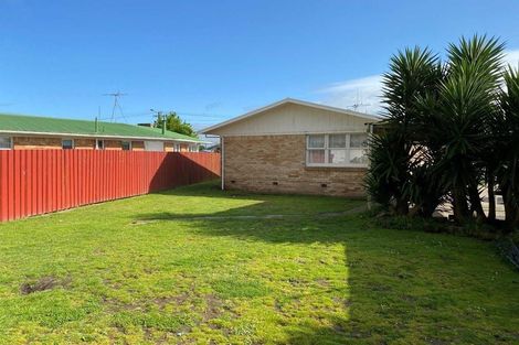 Photo of property in 21 Northolt Road, Fairview Downs, Hamilton, 3214