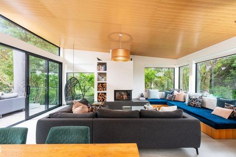 Photo of property in 17 Kim Street, Khandallah, Wellington, 6035