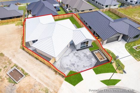 Photo of property in 13 Pukaki Place, Baverstock, 3200