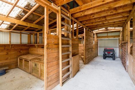 Photo of property in 320 Gladstone Road South, East Taieri, Mosgiel, 9092