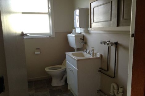 Photo of property in 2/33 Champion Street, Edgeware, Christchurch, 8013