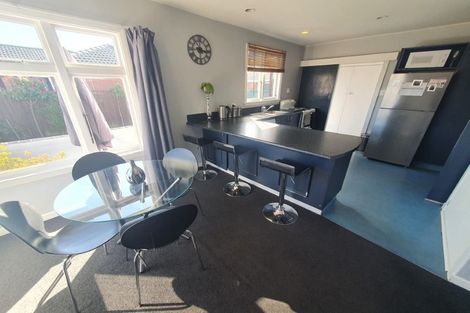 Photo of property in 2/15 Daniels Road, Redwood, Christchurch, 8051