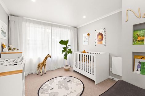 Photo of property in 114 Freyberg Avenue, Tamatea, Napier, 4112