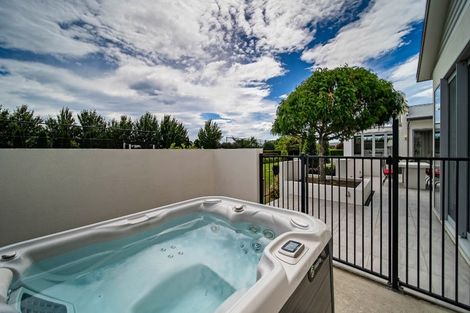 Photo of property in 11 Frisby Drive, West Melton, 7618