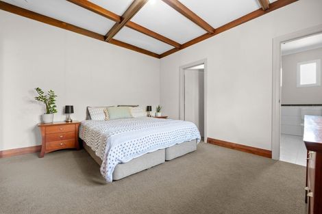 Photo of property in 33 Mission Street, Waterloo, Lower Hutt, 5011