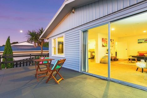 Photo of property in 129 Conclusion Street, Ascot Park, Porirua, 5024