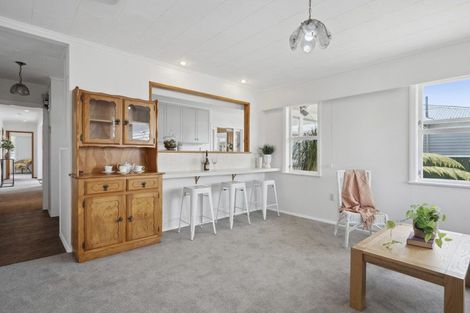 Photo of property in 210 Taita Drive, Avalon, Lower Hutt, 5011