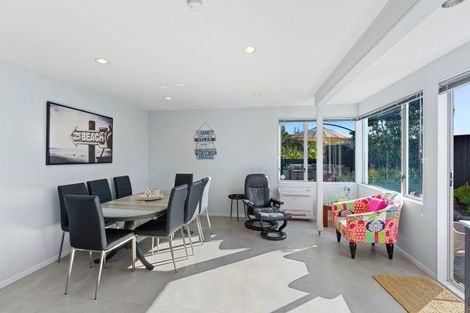 Photo of property in 12 Scott Avenue, Otaki Beach, Otaki, 5512