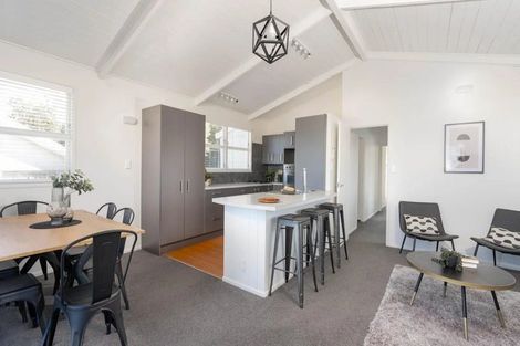 Photo of property in 6 Liston Avenue, Hilltop, Taupo, 3330