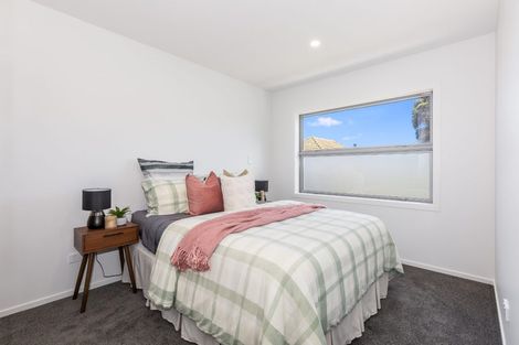 Photo of property in 1/12 Mana Avenue, Titahi Bay, Porirua, 5022