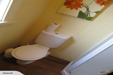 Photo of property in 19b Stafford Road, Northcote Point, Auckland, 0627