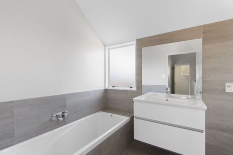 Photo of property in 17 Flaxgrove Place, Parklands, Christchurch, 8083