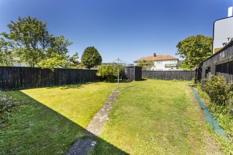 Photo of property in 44 Athlone Crescent, Avalon, Lower Hutt, 5011