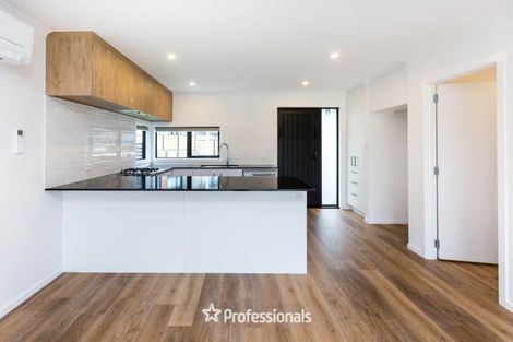 Photo of property in 3 Joseph Bolton Crescent, Wallaceville, Upper Hutt, 5018