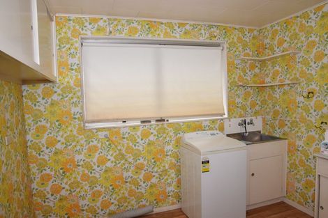 Photo of property in 28 Macmaster Street, Richmond, Invercargill, 9810